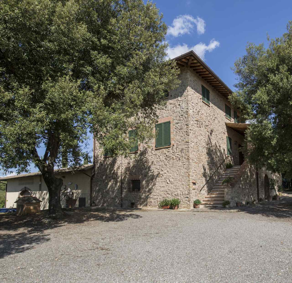 Il-Grappolo-Di-Montalcino.jpg
